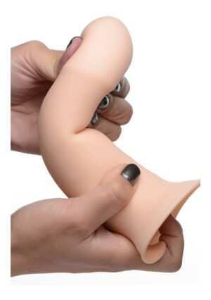 Squeezable Thick Phallic Dildo- Flesh - Afbeelding 4